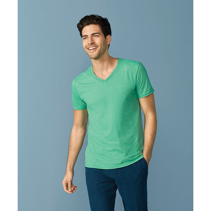 Picture of Gildan Mens Softstyle V Neck T-Shirt